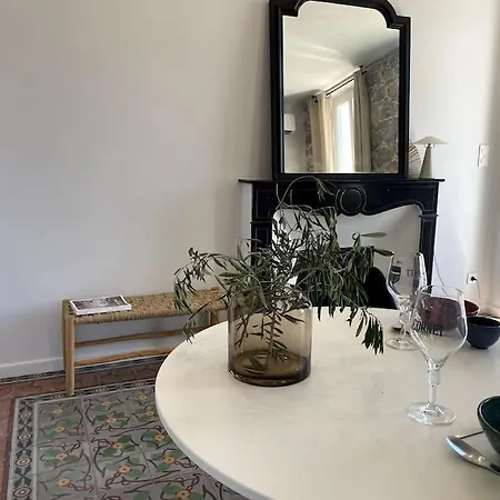 Apartment Spacieux, Confort Et Climatise A 500m De La
